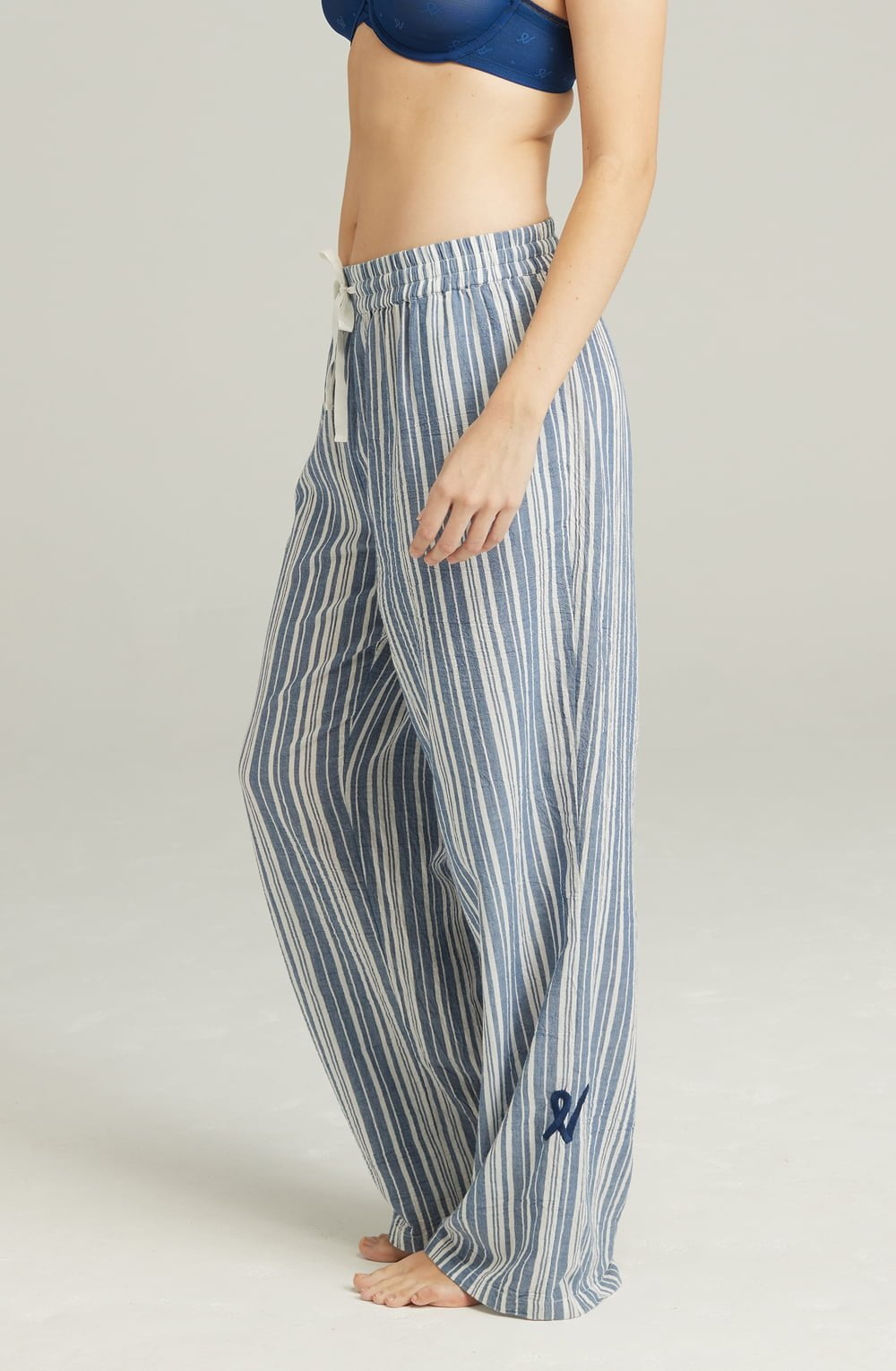 The Classic Trouser French Navy Stripe – Pyjamas, view 4 of 5